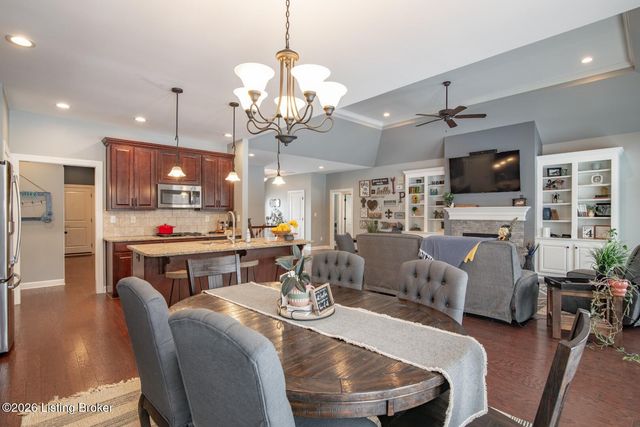 11604 Lilly Garden Ct, Louisville, KY 40291