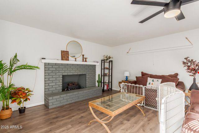 4023 W SAN MIGUEL Avenue, Phoenix, AZ 85019