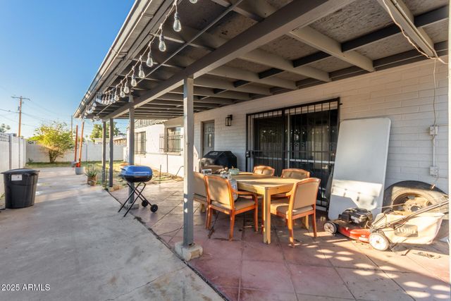 4023 W SAN MIGUEL Avenue, Phoenix, AZ 85019