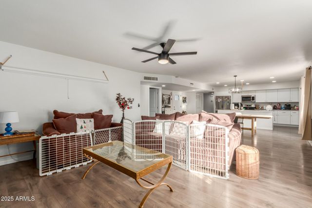 4023 W SAN MIGUEL Avenue, Phoenix, AZ 85019