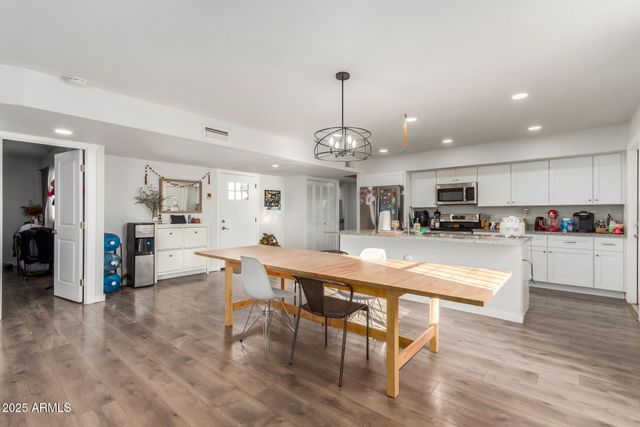 4023 W SAN MIGUEL Avenue, Phoenix, AZ 85019