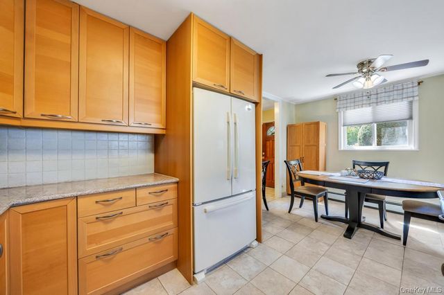 2625 Cypress Avenue, East Meadow, NY 11554