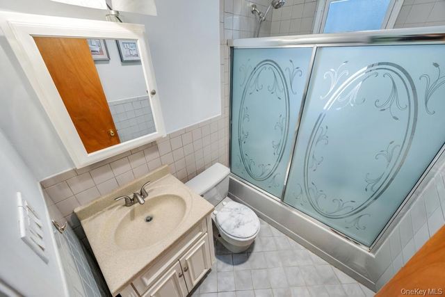 2625 Cypress Avenue, East Meadow, NY 11554