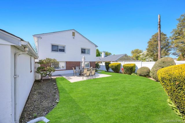 2625 Cypress Avenue, East Meadow, NY 11554