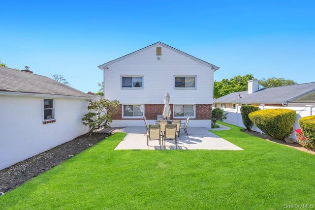 2625 Cypress Avenue, East Meadow, NY 11554