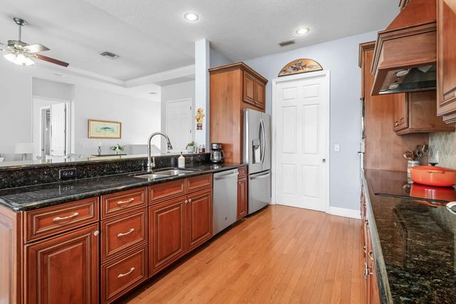 404 INLET ROAD, Ruskin, FL 33570