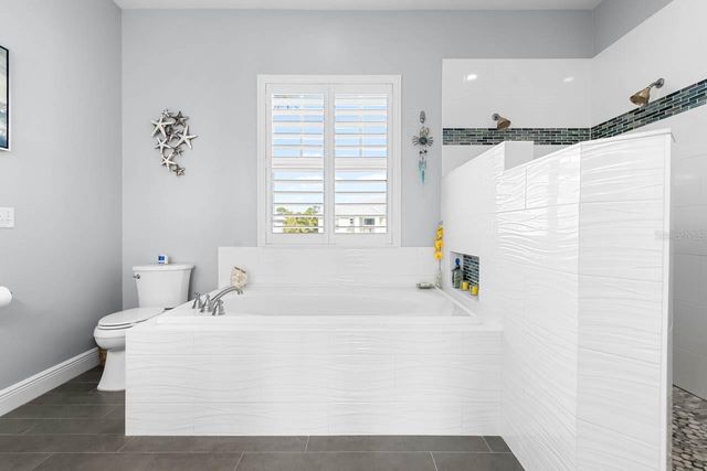 404 INLET ROAD, Ruskin, FL 33570