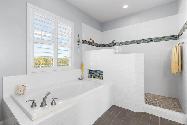 404 INLET ROAD, Ruskin, FL 33570