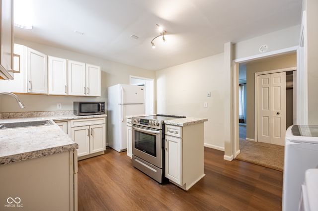 2910 Stillman Avenue, Indianapolis, IN 46268