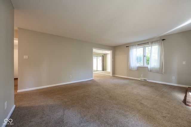 2910 Stillman Avenue, Indianapolis, IN 46268