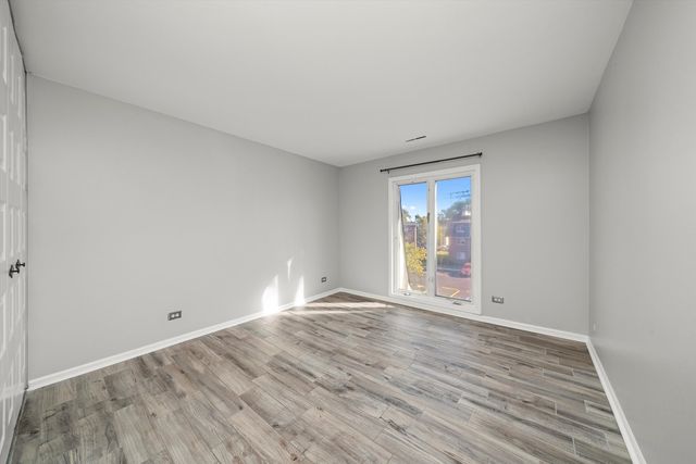 10308 Circle Drive 301, Oak Lawn, IL 60453