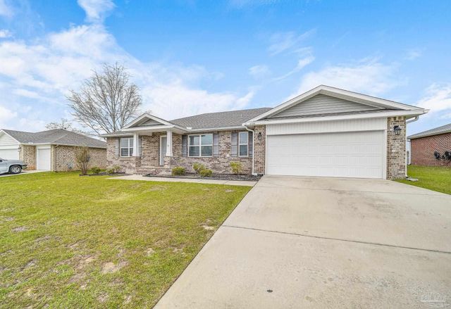 4706 Determination Ct, Milton, FL 32570