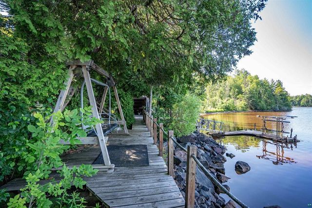 26 Saint Albans Road, Superior, WI 54880
