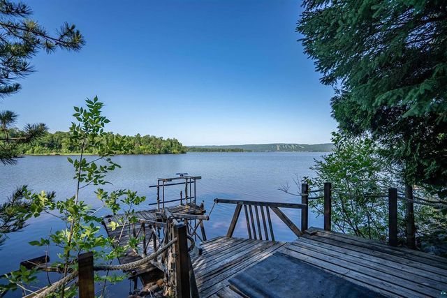 26 Saint Albans Road, Superior, WI 54880