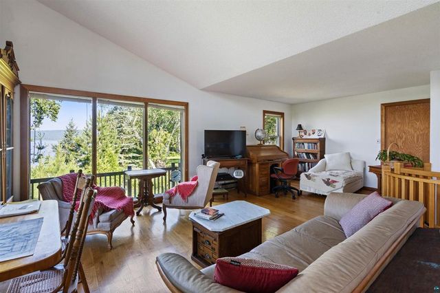 26 Saint Albans Road, Superior, WI 54880
