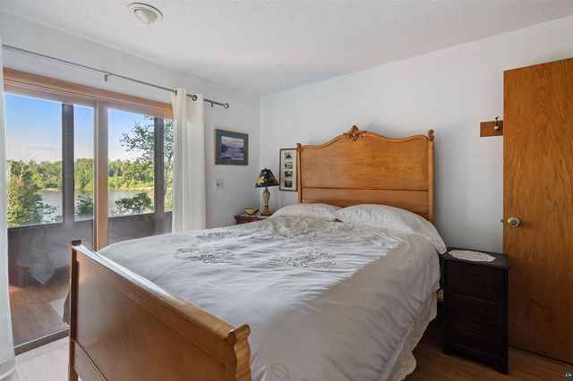 26 Saint Albans Road, Superior, WI 54880