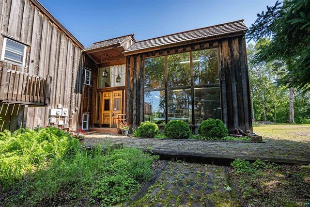 26 Saint Albans Road, Superior, WI 54880