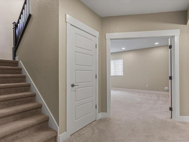 9025 E Prairie Meadow Dr, Denver, CO 80238