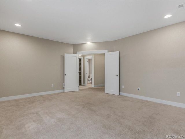 9025 E Prairie Meadow Dr, Denver, CO 80238