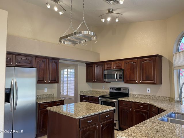 18976 N 92ND Way, Scottsdale, AZ 85255