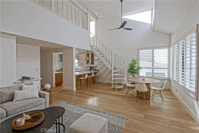 320 Marine Avenue, Manhattan Beach, CA 90266