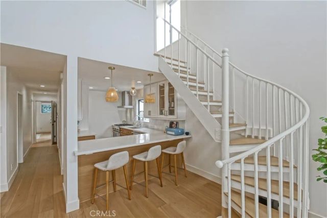 320 Marine Avenue, Manhattan Beach, CA 90266