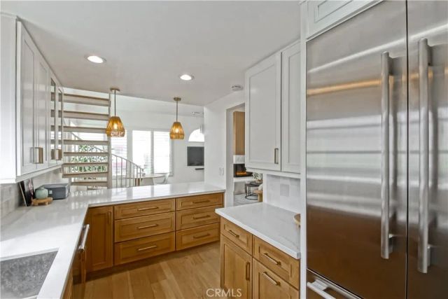 320 Marine Avenue, Manhattan Beach, CA 90266