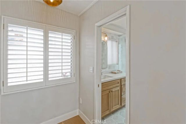 320 Marine Avenue, Manhattan Beach, CA 90266