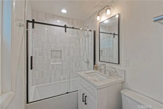 320 Marine Avenue, Manhattan Beach, CA 90266