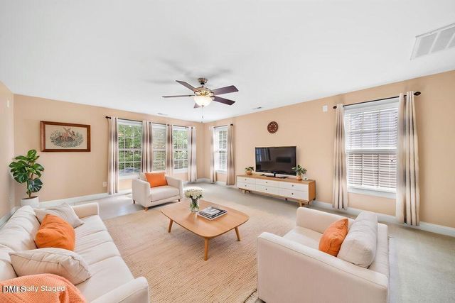 1220 Heritage Hills Way, Wake Forest, NC 27587