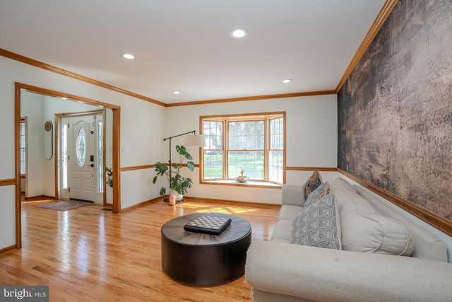 14 BROOKSIDE CT, Cranbury, NJ 08512