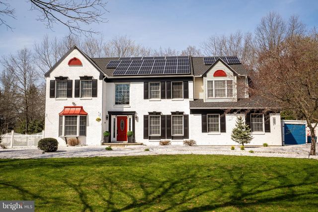 14 BROOKSIDE CT, Cranbury, NJ 08512