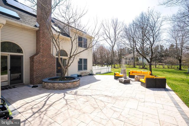 14 BROOKSIDE CT, Cranbury, NJ 08512