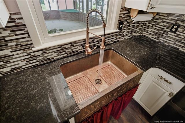 7601 Jennings Lane, Fayetteville, NC 28303