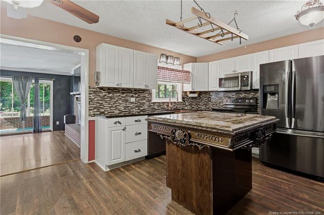 7601 Jennings Lane, Fayetteville, NC 28303