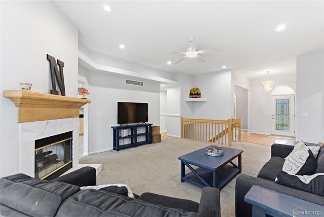 7095 Elmwood Drive, Grand Blanc Charter Township, MI 48439