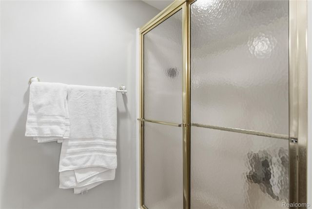 7095 Elmwood Drive, Grand Blanc Charter Township, MI 48439