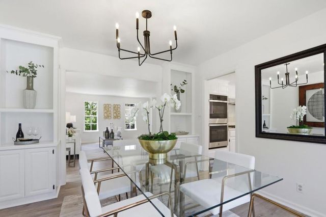 17391 E Vineland Avenue, Los Gatos, CA 95030