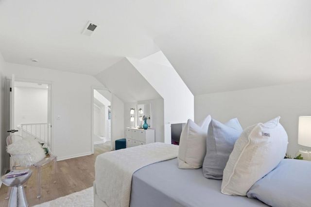 17391 E Vineland Avenue, Los Gatos, CA 95030
