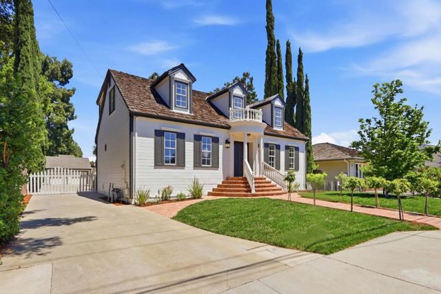 17391 E Vineland Avenue, Los Gatos, CA 95030