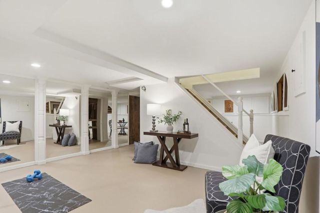 17391 E Vineland Avenue, Los Gatos, CA 95030