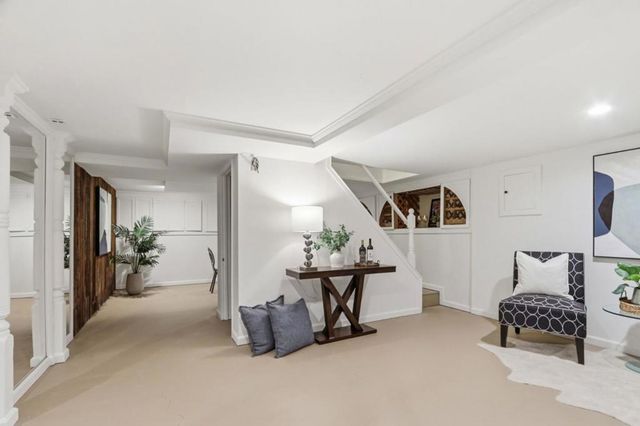 17391 E Vineland Avenue, Los Gatos, CA 95030