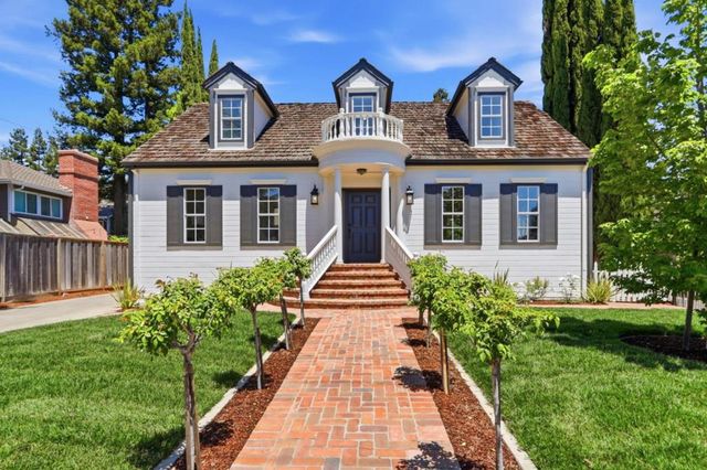17391 E Vineland Avenue, Los Gatos, CA 95030