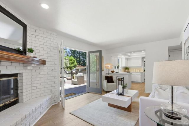 17391 E Vineland Avenue, Los Gatos, CA 95030