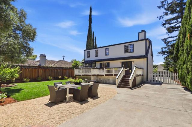 17391 E Vineland Avenue, Los Gatos, CA 95030