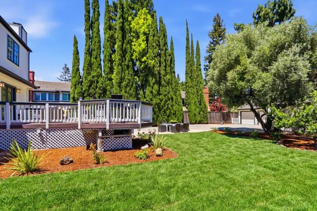 17391 E Vineland Avenue, Los Gatos, CA 95030