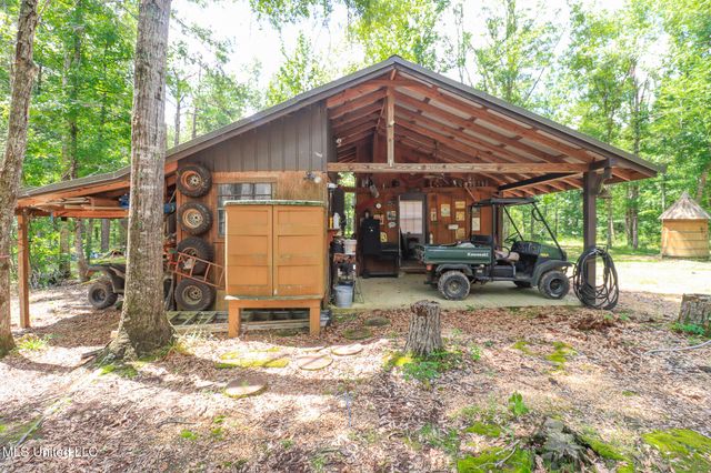 114 Mustang Drive, Wesson, MS 39191