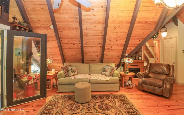 114 Mustang Drive, Wesson, MS 39191