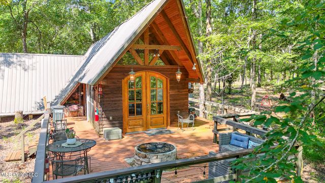 114 Mustang Drive, Wesson, MS 39191
