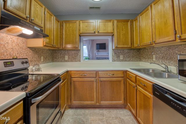 4641 Timbermill Court 302, Raleigh, NC 27612